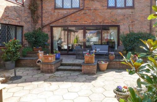 Addlethorpe Casa | Lambourne House - Ukc2831