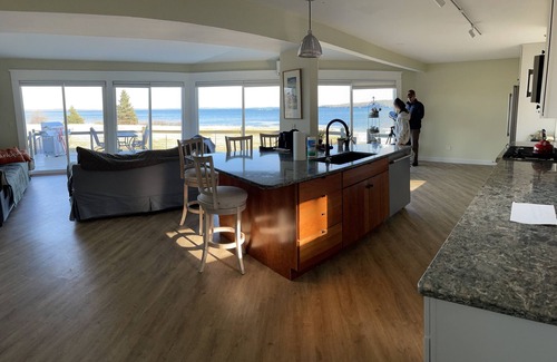 Lamoine Beach Casa | Lamoine Beach House