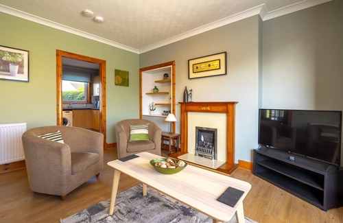 St. Andrews Chalet De Esquí | Lamond Drive House | Parking