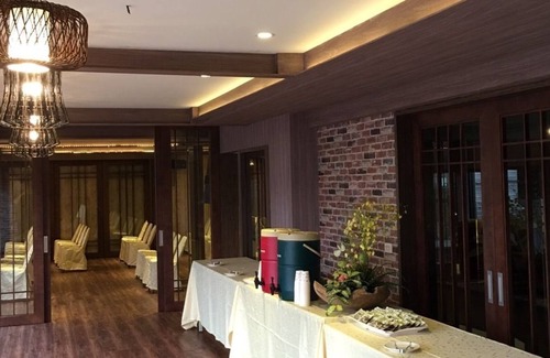 East District Hotel | Lan Kwai Fong Garden Hotel