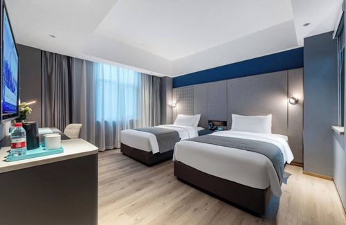 Pearl River Delta Hotel | Lan ou Hotel East Gate