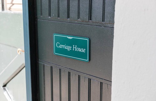 Lancaster Casa | Lancaster Heritage Estate: 10BR Getaway w/ Fireplaces, Koi Pond & EV Charger