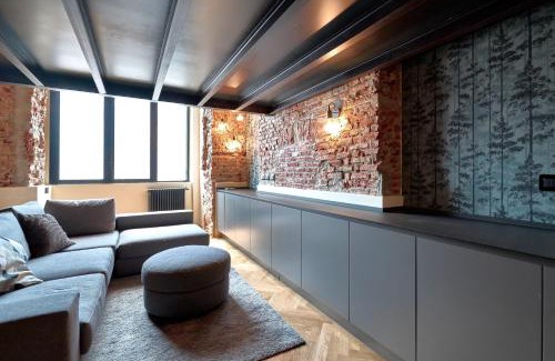 Zona Farini Apartamento | LANCETTI Stylish Loft