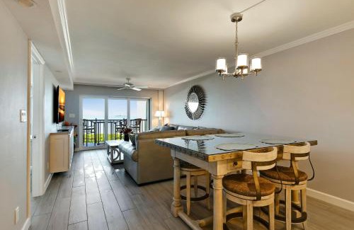 Sunset Beach Casa | Land's End 10-403 Beach Front - Premier