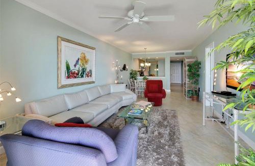 Sunset Beach Casa | Land's End 11-406 Beach Front - Premier