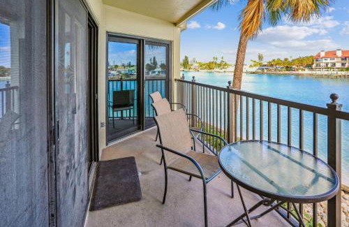 Sunset Beach Casa | Land's End 3-205 Bay Front - Premier