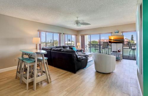 Sunset Beach Casa | Land's End 3-301 Bay Front - Premier