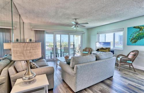 Sunset Beach Casa | Land's End 4-406 Bay Front