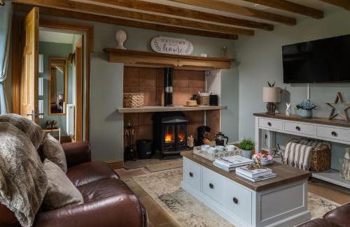 Longnor Casa | Landcroft Barn
