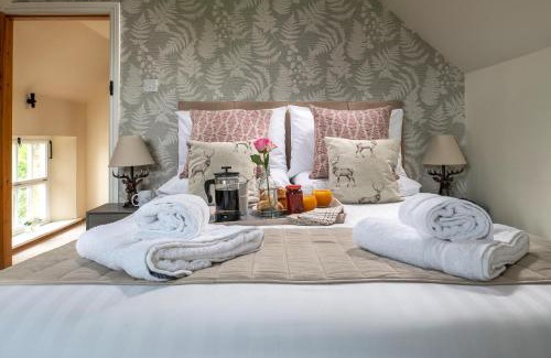 Longnor Casa | Landcroft Barn