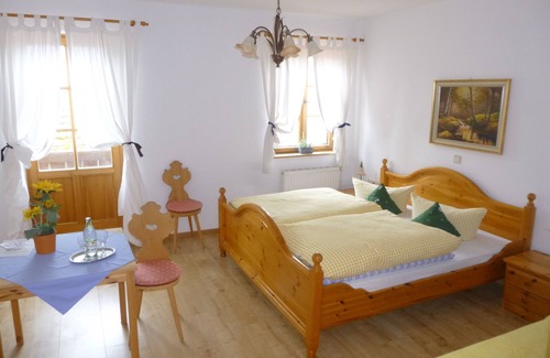 Eurasburg Cama Y Desayuno | Landgasthof Berg