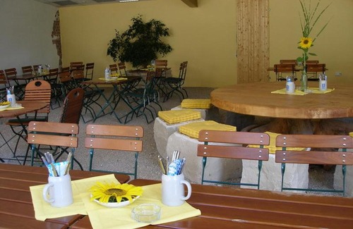 Dietfurt Casa | Landgasthof Zum Wolfsberg