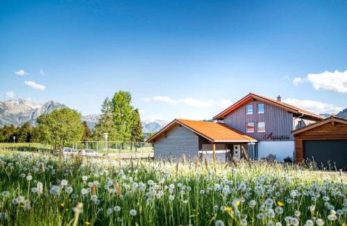 Bolsterlang Apartamento | Landhaus Alpenflora