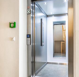 Niederalm Apartamento | Landhaus Appartement Seidenwebergut Anif bei Salzburg