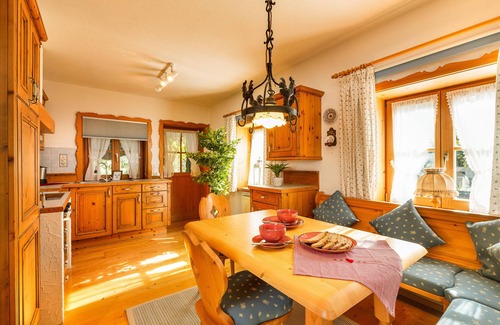 Eisenberg Apartamento | Landhaus Appertement Alpenperle
