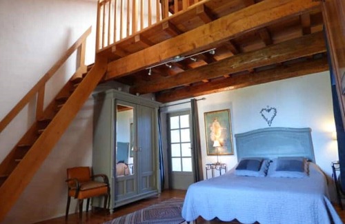 Bouquet Otro | Landhaus bei Uzès - in Einem Ruhigen Dorf im Bauernhausstil