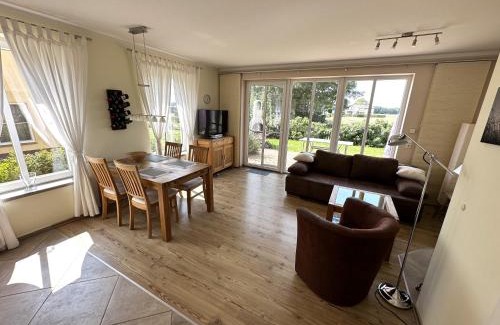 Korswandt Apartamento | Landhaus Gothensee - Südterrasse, WLAN, Kamin, Sauna