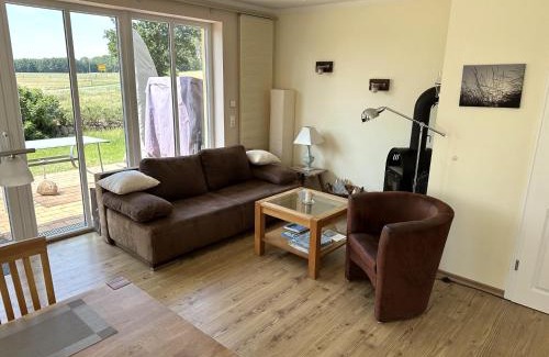 Korswandt Apartamento | Landhaus Gothensee - Südterrasse, WLAN, Kamin, Sauna