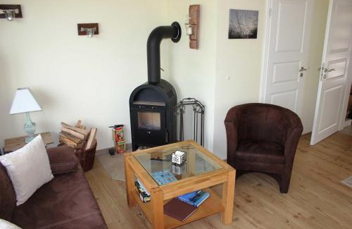 Korswandt Apartamento | Landhaus Gothensee - Südterrasse, WLAN, Kamin, Sauna