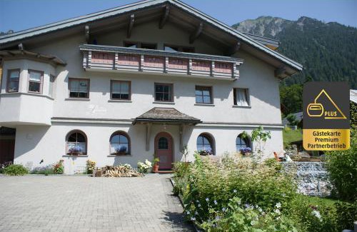 Wald am Arlberg Apartamento | Landhaus Luzia
