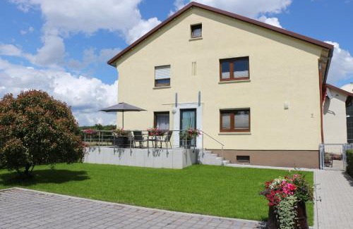 Bad Mingolsheim Apartamento | Landhaus Maria