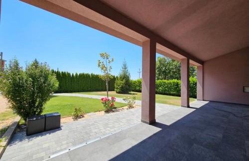 Trn Casa | Landhaus Olive