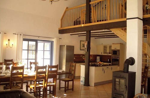Neverow Casa | Landhaus Stettiner Haff, hermosa casa de madera de 5 * con sauna y chimenea