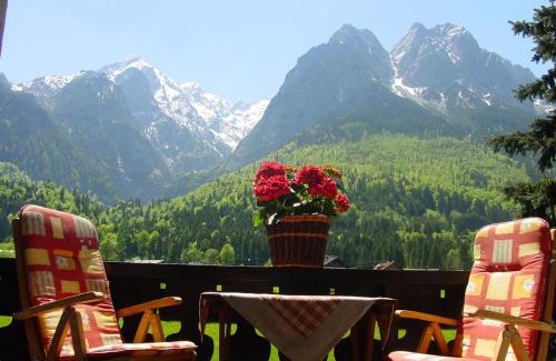 Grainau Apartamento | Landhaus Waldrebe