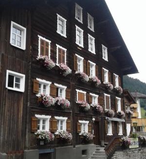Gaschurn Apartamento | Landhaus-Willi