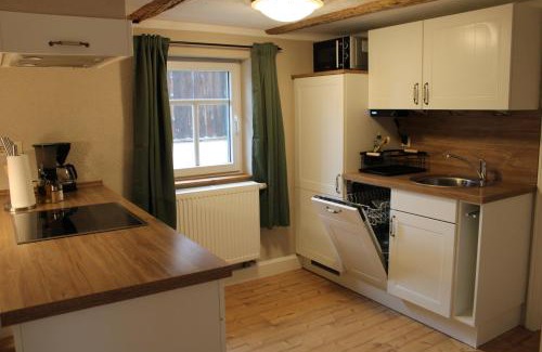 Porschdorf Apartamento | Landhaus Wohnung - SAUNA, Balkon, Netflix, Parkplatz