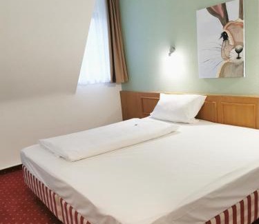 Moembris Hotel | Landhotel Ölmühle