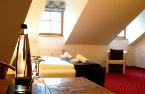 Obernzell Hotel | Landhotel Donaublick