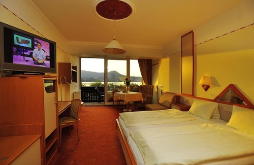 Gmunden Hotel | Landhotel Grünberg am See
