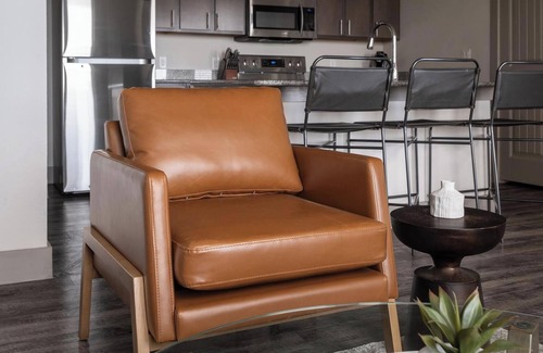 Manor Apartamento | Landing | Modern 1BD, Courtyard, Gym