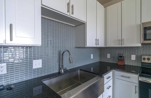 Conroe Apartamento | Landing | Chic 1BD, Clubhouse, Gym
