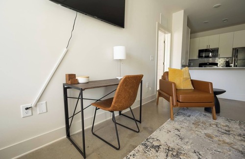 Charlotte Apartamento | Landing | Amazing 2BD, Clubhouse, Pool
