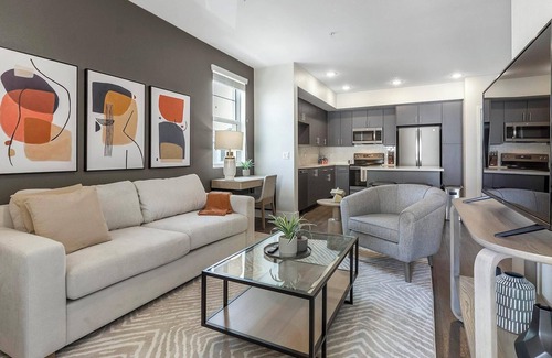 Newberry Apartamento | Landing | Amazing 2BD, Gym, Pool
