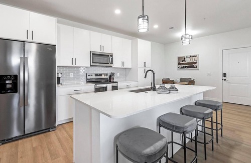 Casa Grande Apartamento | Landing | Amazing 2BD, Clubhouse, Gym