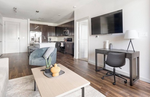 Wetmore Apartamento | Landing | Amazing 2BD, Gym, Game Room