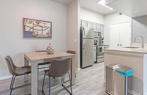 San Antonio Apartamento | Landing | Amazing 2BD, Gym, Clubhouse