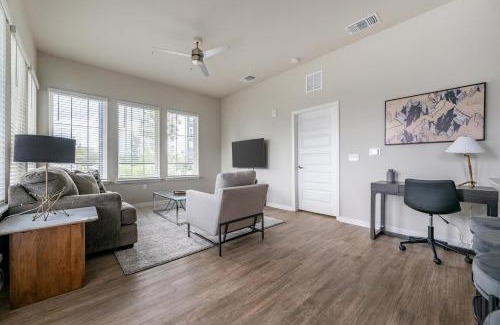 Wimauma Apartamento | Landing Apartments near Sun City Center and Riverview