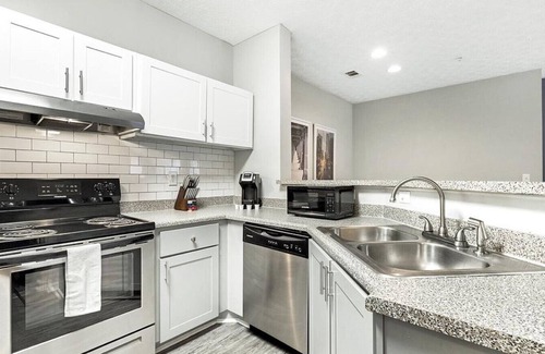 Lithia Springs Apartamento | Landing at Brodick Hill - 2 Bedrooms in Downtown Douglasville
