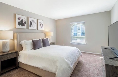 Homewood Apartamento | Landing at Brookwood - 3 Bedrooms in Downtown Homewood