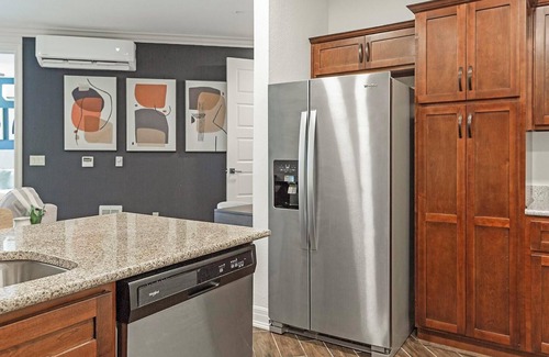 Overland Park Apartamento | Landing at Carson Street Towers - 1 Bedroom in ...