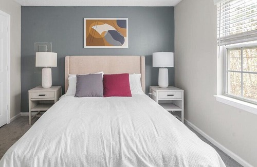 Greensboro Apartamento | Landing at Chapel Walk Apartments - 1 Bedroom in Downtown Greensboro