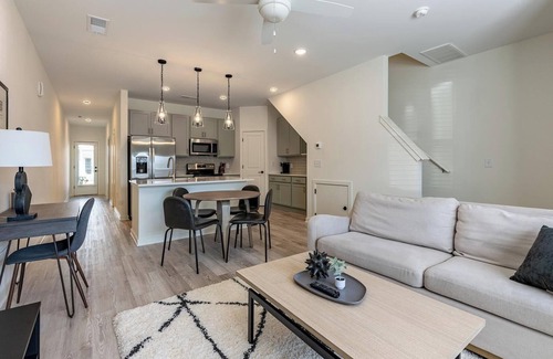 Wilmington Apartamento | Landing at Encore at Westgate - 2 Bedrooms in W.