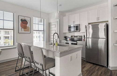 Homewood Apartamento | Landing at Estelle - 2 Bedrooms in Downtown Homewood