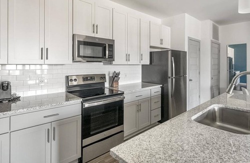 Homewood Apartamento | Landing at Estelle - 2 Bedrooms in West Homewood / Edgemont Park
