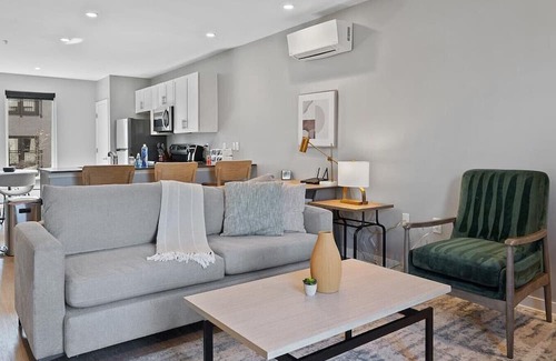 Nashville Apartamento | Landing at Fifty Forty Flats - 2 Bedrooms in Lenox Village