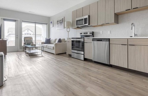 Shaw Apartamento | Landing at Grand Flats - 1 Bedroom in Compton Heights